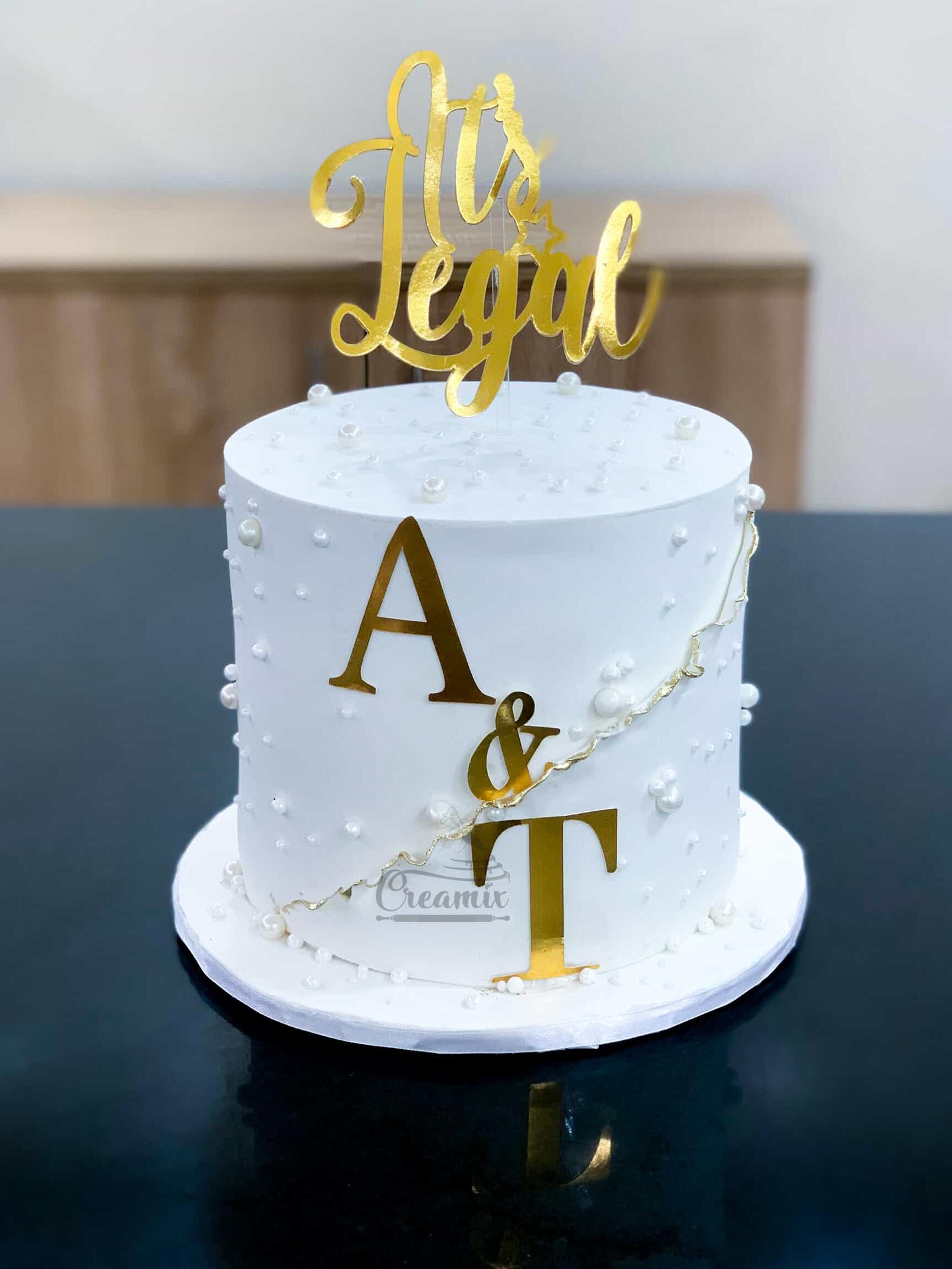 Single Tier Wedding Cake image